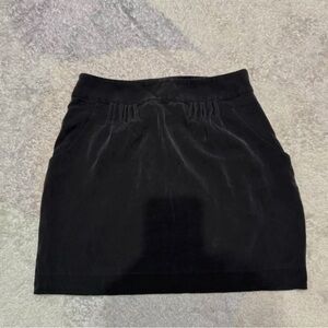 Theory silk pleated mini black skirt